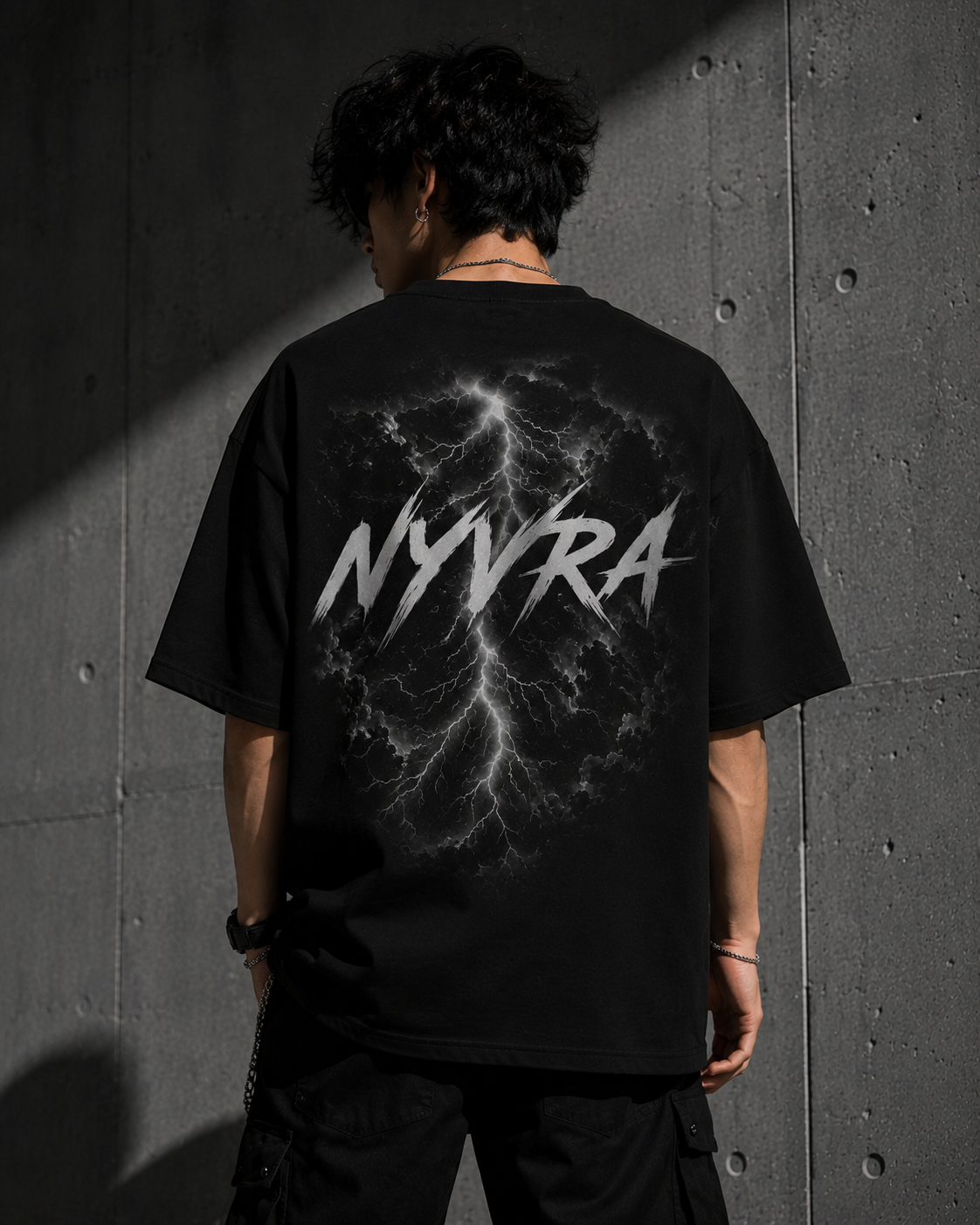 NYVRA Thunder Tee – Oversized Streetwear T-Shirt